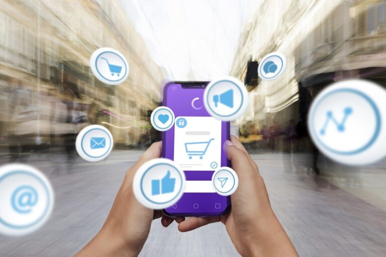 Automatyzacja obsługi klienta e-commerce – kiedy warto, a kiedy nie?